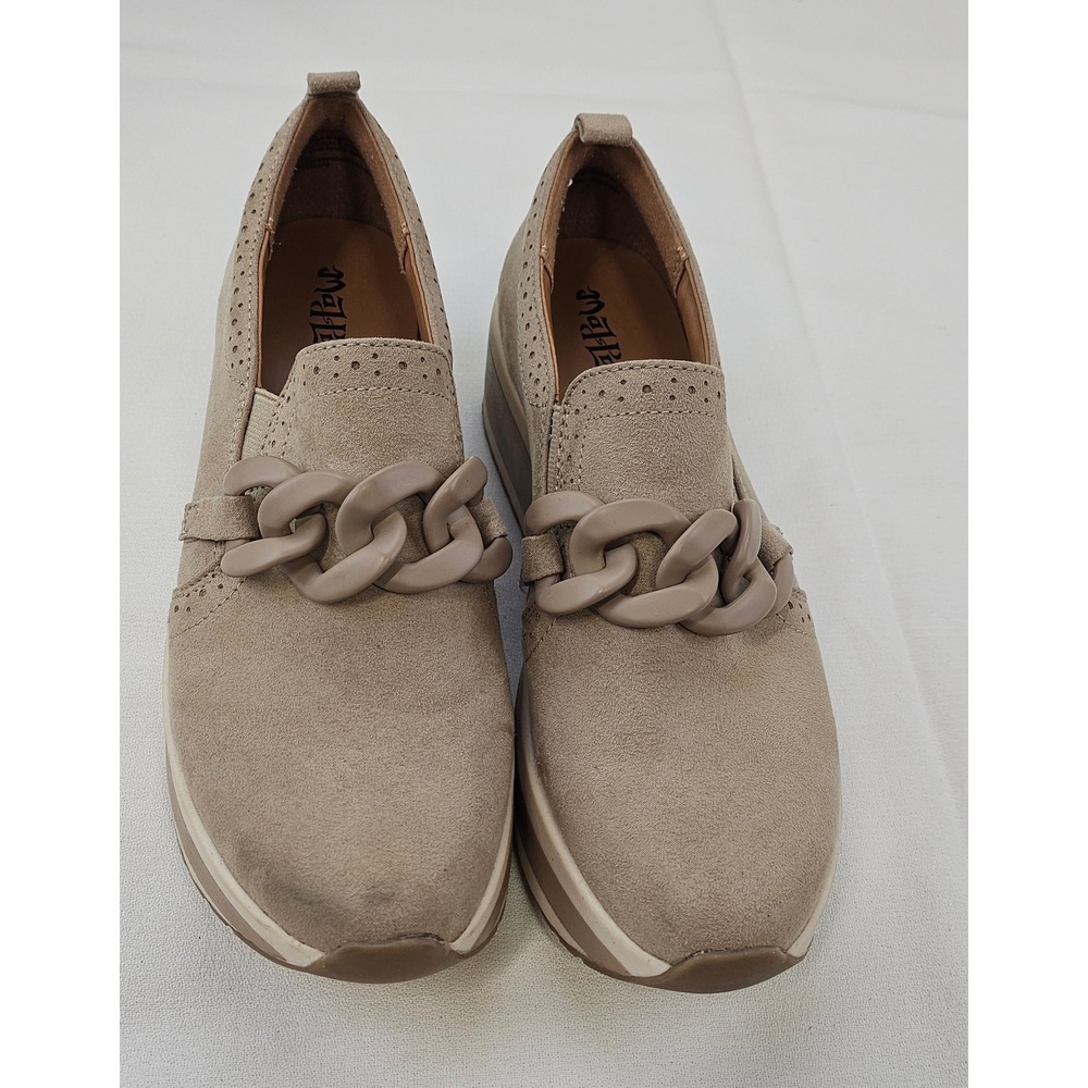 Mad Love Womens Taupe Faux Suede Chain Link Platform Loafers‎ Size 8.5 Tan Wedge